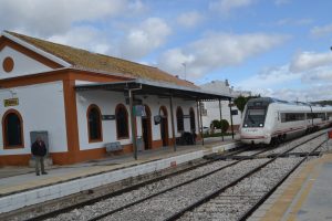 Changing trains for Granada